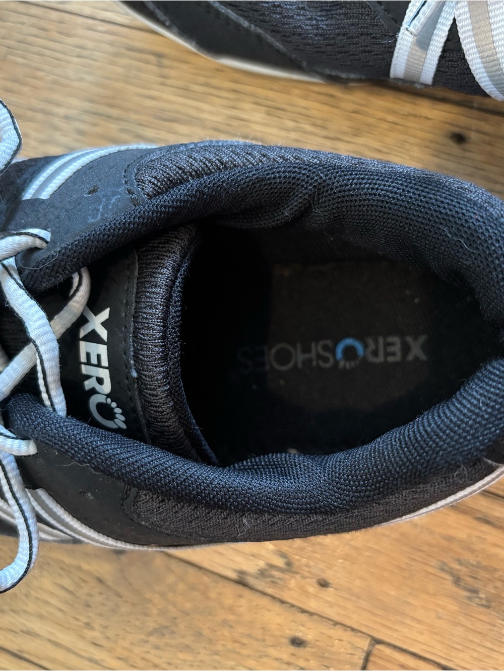 Xero Black Women’s mimimal shoes - Picture 7 of 7